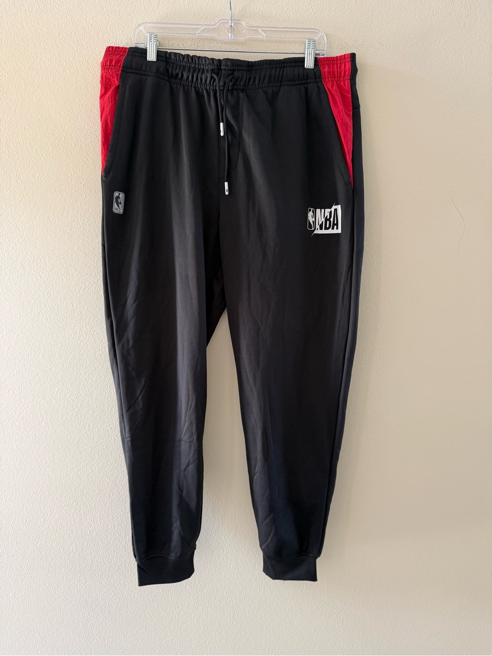 NBA Black Joggers with Red Accents Pockets Cuffed At Ankles NEW